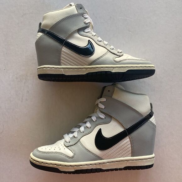 NIKE Women’s Dunk Sky High Hidden Wedge Gray White Leather Shoes # 528899-011  5 - Picture 1 of 9